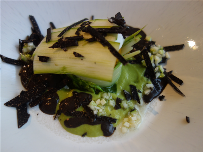 asparagus with truffle